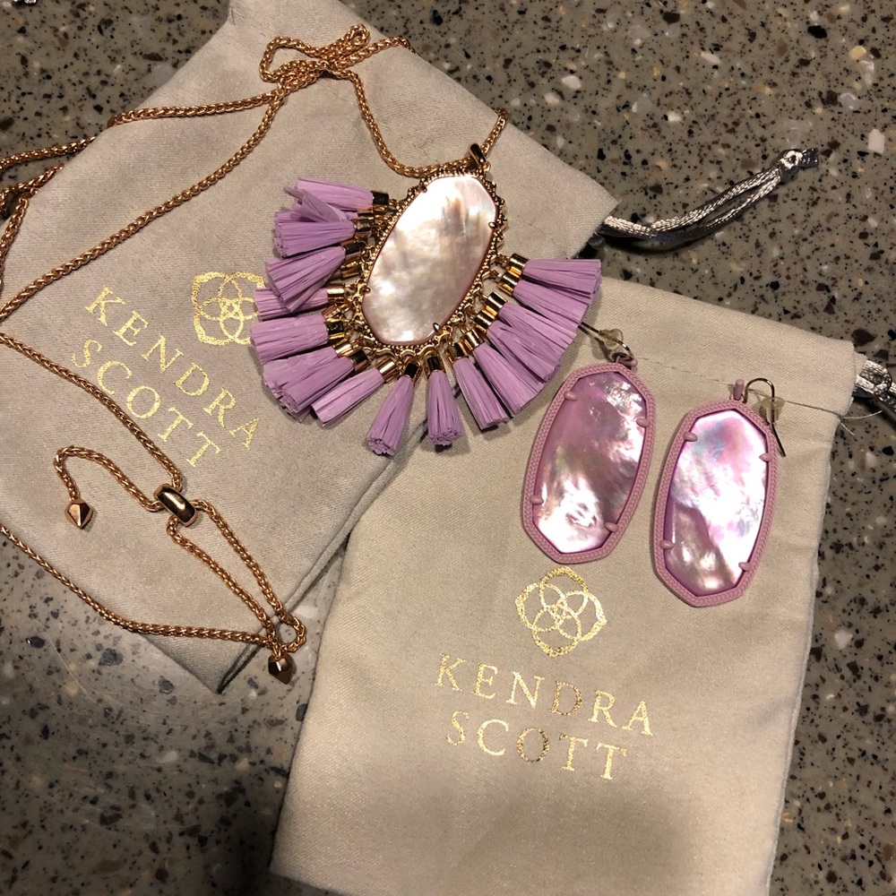 Kendra Scott set